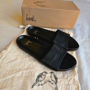 Beek sz 8 Gallito Black Leather Slide Sandal Anthropologie - like new!